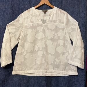 Tommy Bahama Size Large White Floral Cotton Long Sleeve Blouse